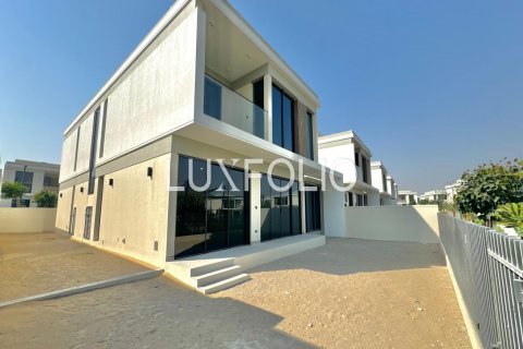 Вилла в Tilal Al Ghaf, Дубай, ОАЭ 4 спальни, 373м2 № 627741