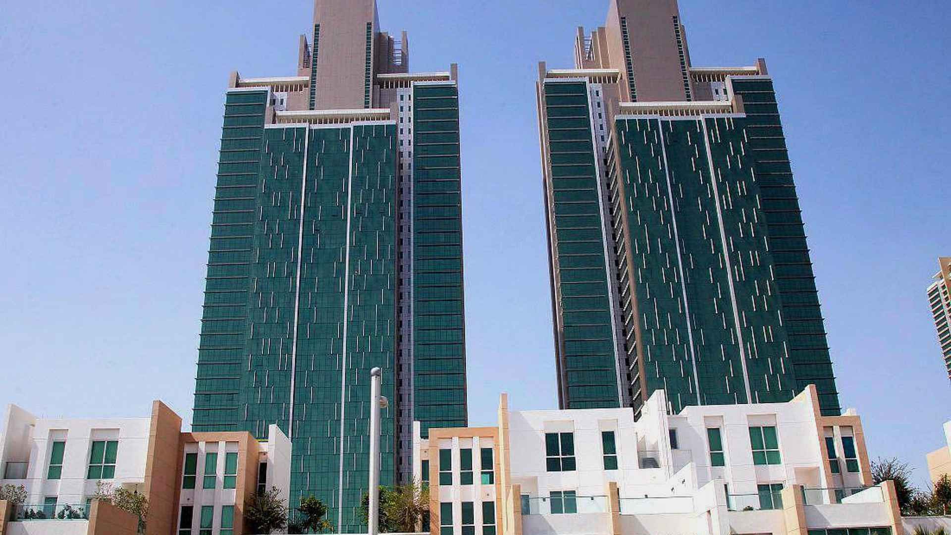 Al Durrah Tower