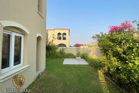 Townhouse til salg i Serena, Dubai, UAE 3 soveværelser, 290.79 kvm № 496840 - foto 13