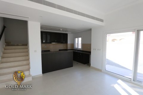 Townhouse til salg i Serena, Dubai, UAE 3 soveværelser, 290.79 kvm № 496840 - foto 4