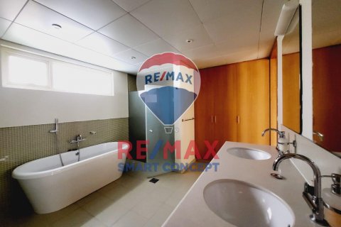 Villa til leje i Al Raha Gardens, Abu Dhabi, UAE 5 soveværelser, 585.3 kvm № 451430 - foto 22