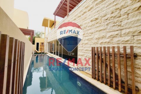Villa Al Raha Gardens, Abu Dhabijā, AAE 5 istabas, 585.3 m2 Nr. 451430