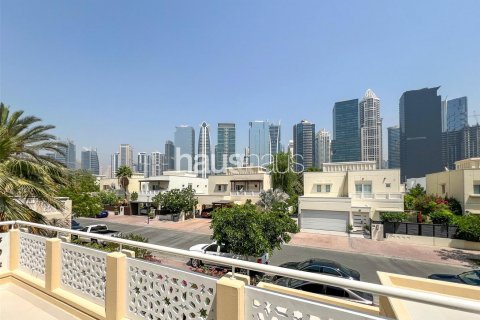 Villa uthyres i Meadows, Dubai, UAE 4 sovrum, 373 kvm Nr. 626825 - fotografi 22