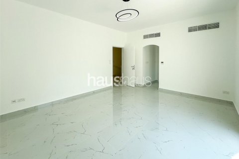 Villa uthyres i Meadows, Dubai, UAE 4 sovrum, 373 kvm Nr. 626825 - fotografi 13
