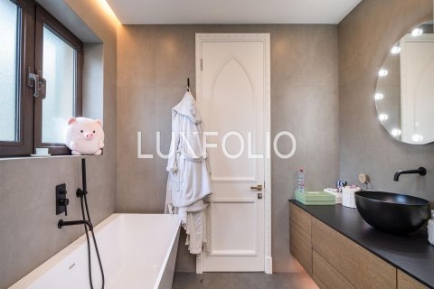 Müüa korter asukohaga Downtown Dubai (Downtown Burj Dubai), AÜE: 3 magamistoaga, 352 m² Nr 627782 - pilt 14