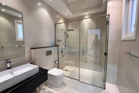 Villa para arrendamento em Umm Suqeim, Dubai, EAU 5 quartos, 604 m2 № 576757 - foto 25