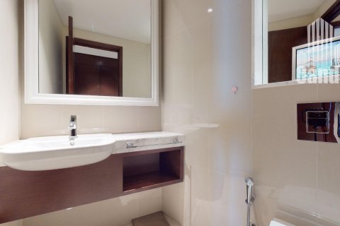 Apartamento en alquiler en Downtown Dubai (Downtown Burj Dubai), Dubai, EAU 2 dormitorios, 133.8 m2 № 577270 - foto 14