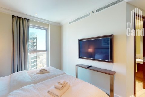 Apartamento en alquiler en Downtown Dubai (Downtown Burj Dubai), Dubai, EAU 2 dormitorios, 133.8 m2 № 577270 - foto 17