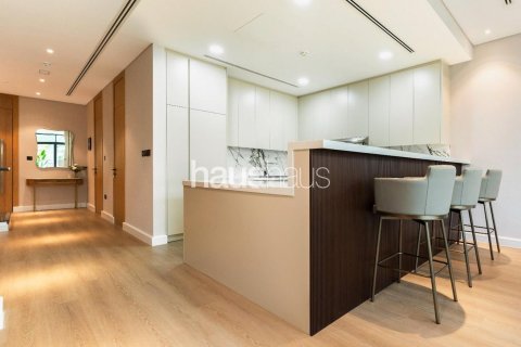 Üürile anda villa asukohaga Jumeirah Golf Estates, Dubai, AÜE: 3 magamistoaga, 178 m² Nr 626779 - pilt 3