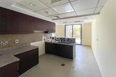 Māja Motor City, Dubaijā, AAE 4 istabas, 270 m2 Nr. 626777 - attēls 6