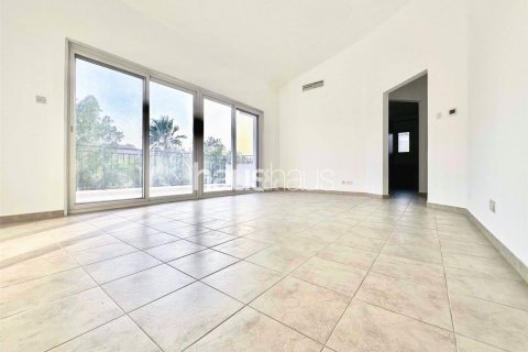Vilë në Dubai Investment Park, Emiratet e Bashkuara Arabe 5 dhoma gjumi, 577 m2. № 625442 - Foto 11