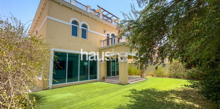 Вилла Jumeirah Park, Дубай, БАӘ-да 4 жатын бөлмелер, 386 м² № 625201