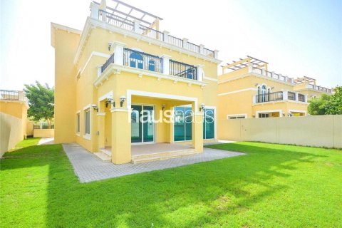 Villa i Jumeirah Park, Dubai, UAE 4 soveværelser, 386 kvm № 625202
