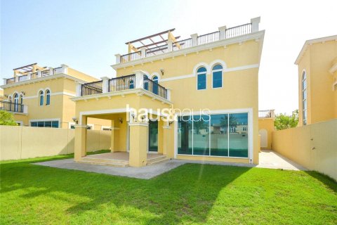 Villa in Jumeirah Park, Dubai, UAE 4 bedrooms, 386 sq.m. № 625202 - photo 7