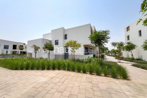 Villa en venta en Arabian Ranches 3, Dubai, EAU 4 dormitorios, 268 m2 № 625344 - foto 20