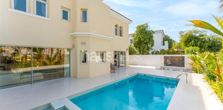 Vilë në Arabian Ranches, Dubai, Emiratet e Bashkuara Arabe 5 dhoma gjumi, 409 m2. № 625200