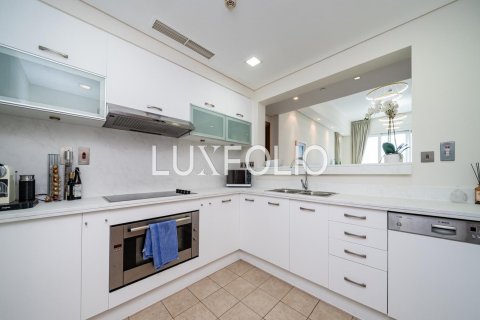 Apartamento en venta en Palm Jumeirah, Dubai, EAU 3 dormitorios, 227 m2 № 627779 - foto 13