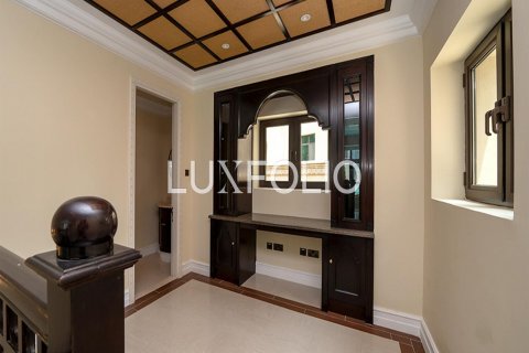 Apartment in Downtown Dubai (Downtown Burj Dubai), UAE 3 bedrooms, 355 sq.m. № 627778 - photo 23
