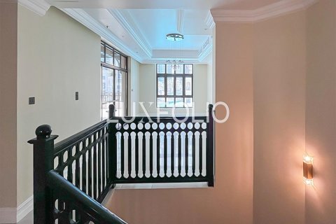 Apartment in Downtown Dubai (Downtown Burj Dubai), UAE 3 bedrooms, 355 sq.m. № 627778 - photo 21