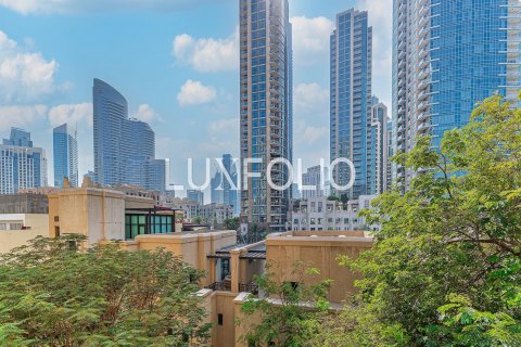 Apartmen di Downtown Dubai (Downtown Burj Dubai), UAE 3 bilik tidur, 157 meter persegi № 627781 - foto 20