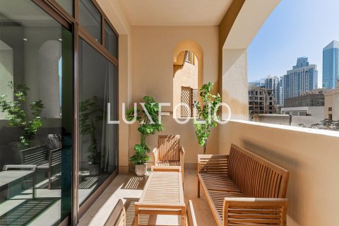 Leilighet i Downtown Dubai (Downtown Burj Dubai), Dubai, Emiratene 3 soverom, 157 kvm nr. 627781