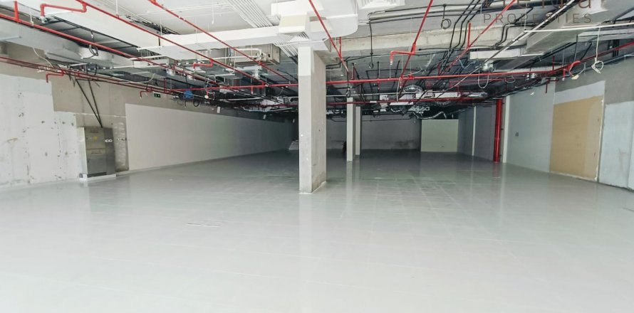 Warehouse i Al Quoz, Dubai, UAE 1021.9 kvm № 481196