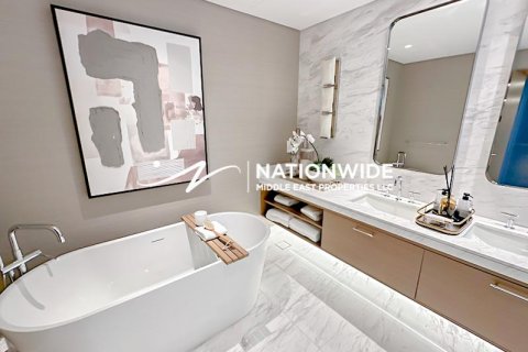 Vila u Abu Dhabi, UAE 7 spavaćih soba, 516 m2 Br. 595894 - fotografija 11