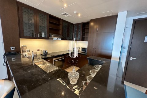 Apartment in The Marina, Abu Dhabi, UAE 2 bedrooms, 140.3 sq.m. № 453559 - photo 6
