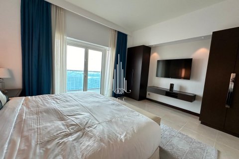 Apartment in The Marina, Abu Dhabi, UAE 2 bedrooms, 140.3 sq.m. № 453559 - photo 14