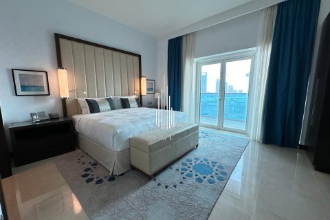 Apartment in The Marina, Abu Dhabi, UAE 2 bedrooms, 140.3 sq.m. № 453559 - photo 2