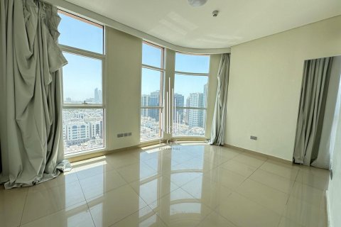 Appartamento in affitto a Al Khalidiya, Abu Dhabi, EAU 2 camere da letto, 135.9 mq. № 453557 - foto 2