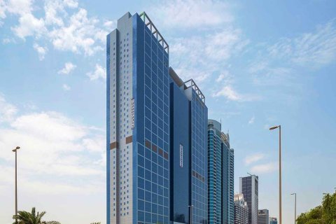 Al Zahiyah, Abu Dhabi, UAE의 Al Meena Tower 번호 204914