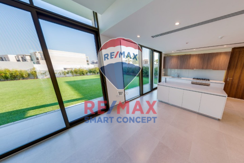 Villa en venta en Abu Dhabi, EAU 4 dormitorios, 337 m2 № 507904 - foto 4