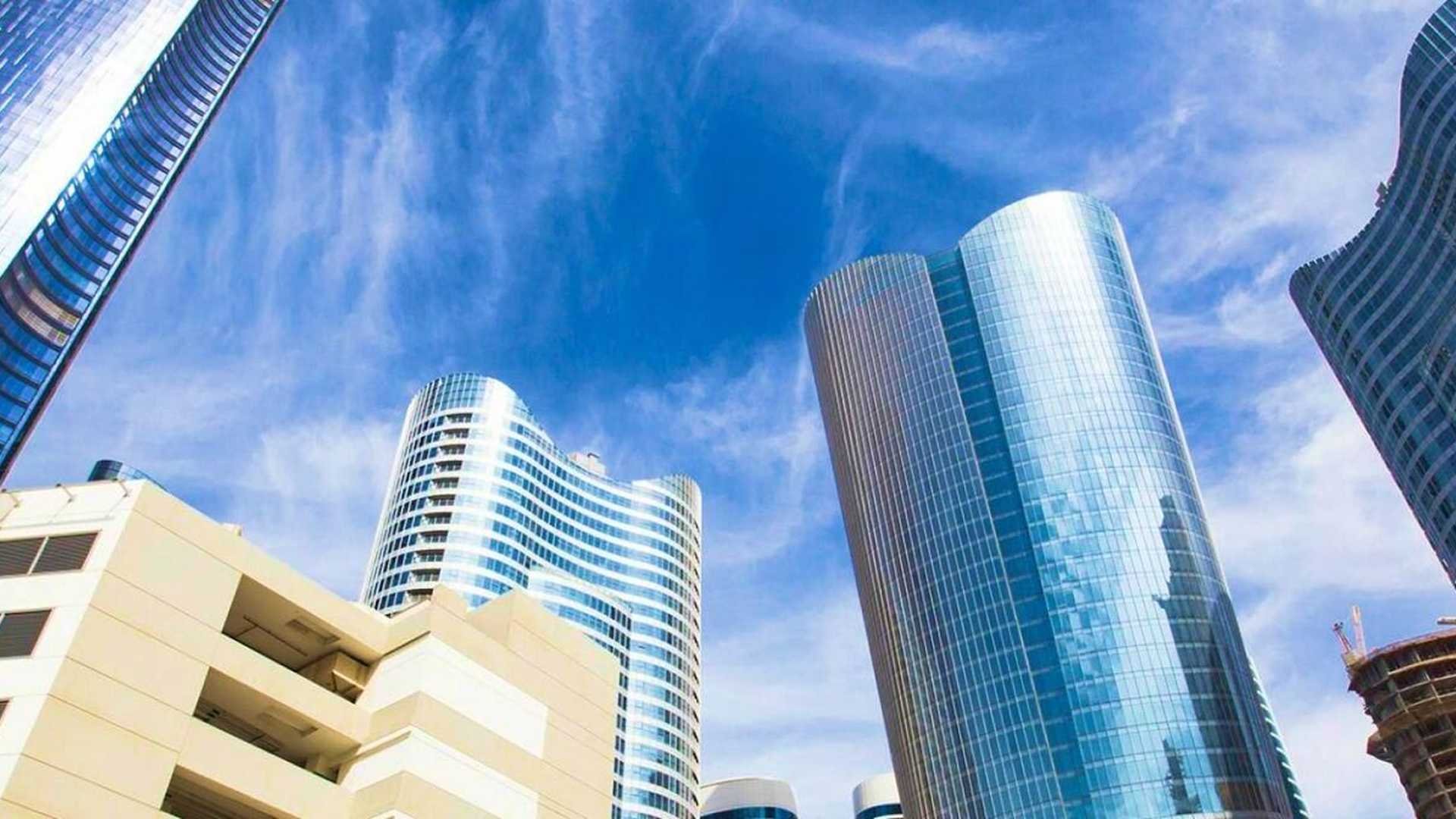 SOLARIS TOWERS