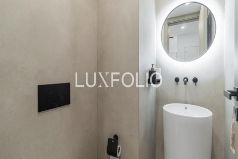 Appartamento in vendita a Downtown Dubai (Downtown Burj Dubai), Dubai, EAU 1 camera da letto, 139 mq. № 627784 - foto 10