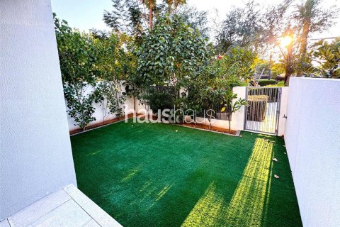 Таунхаус Tilal Al Ghaf, Дубай, БАӘ-да 3 жатын бөлмелер, 200 м² № 625515 - фото 2