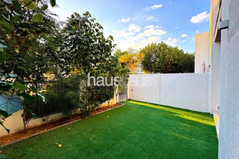 Таунхаус Tilal Al Ghaf, Дубай, БАӘ-да 3 жатын бөлмелер, 200 м² № 625515 - фото 3