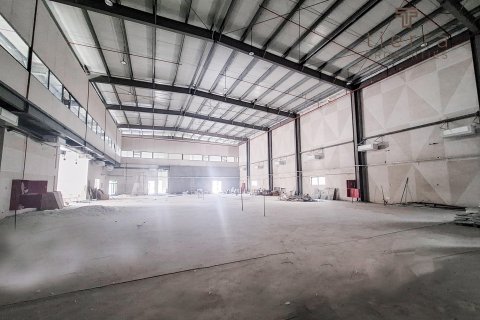 Skladište u gradu Al Khawaneej, Dubai, UAE 2034.6 m2 Br. 567159 - Slika 9