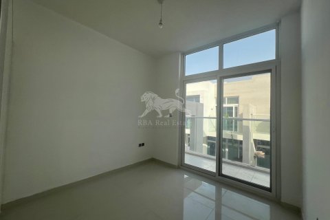 Townhouse di Dubai, UEA 3 kamar tidur, 155.1 m2 nomor 577425 - foto 9