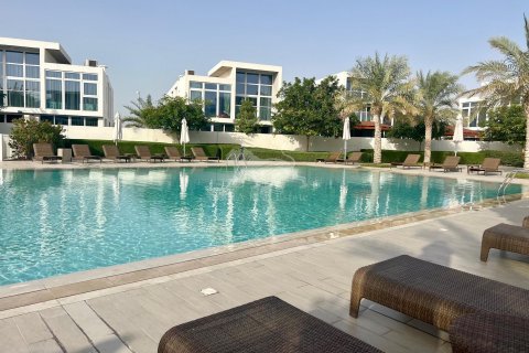 Townhouse di Dubai, UEA 3 kamar tidur, 155.1 m2 nomor 577425 - foto 14