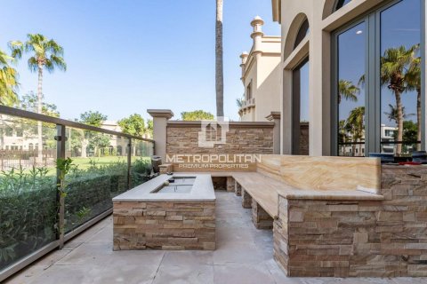 Vilă de vânzare în Palm Jumeirah, Dubai, EAU 3 dormitoare, 423 mp.  №591946 - poză 12