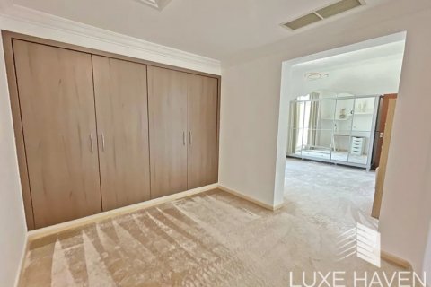 Villa te huur in Jumeirah Islands, Dubai, VAE 4 slaapkamers, 490.99 vr.m., nr 366854 - foto 16