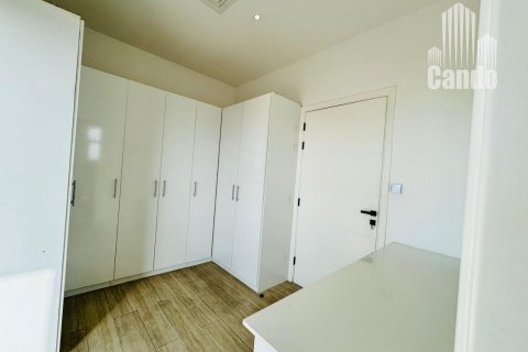 Villa til leje i Al Quoz, Dubai, UAE 5 soveværelser, 997.7 kvm № 577087 - foto 13