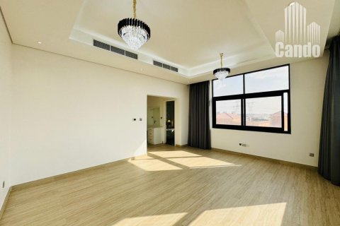 Villa til leje i Al Quoz, Dubai, UAE 5 soveværelser, 997.7 kvm № 577087 - foto 11
