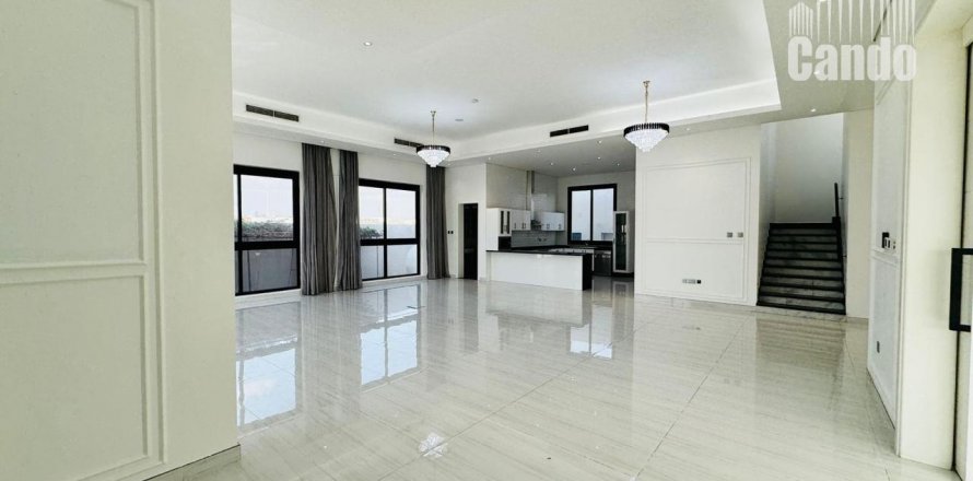 Villa i Al Quoz, Dubai, UAE 5 soveværelser, 997.7 kvm № 577087