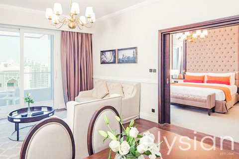 דירה להשכרה ב Palm Jumeirah, Dubai, איחוד האמירויות  1 חדר שינה, 60 מ"ר, מספר 586305 - תמונה 3