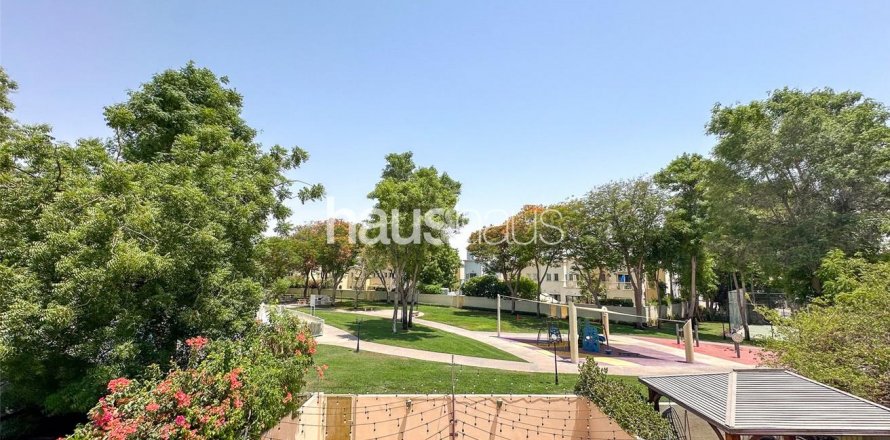 Városi lakóépület itt: The Springs, Dubai, EAE, 3 hálószoba, 240 m², azonosító: 625908