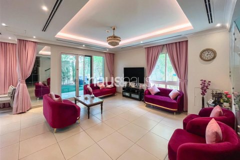 Villa itt: Al Barsha, Dubai, EAE, 3 hálószoba, 286 m², azonosító: 625928 - fénykép 3