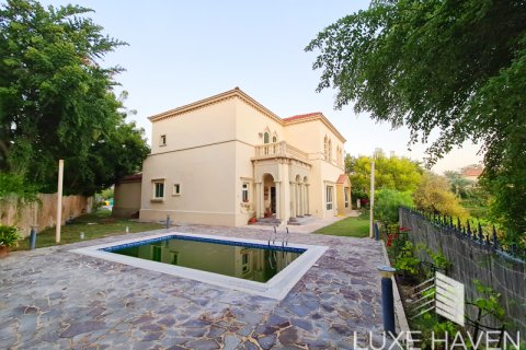 Willa w Jumeirah Islands, Dubai, ZEA 4 sypialnie, 490.99 mkw. nr 323106
