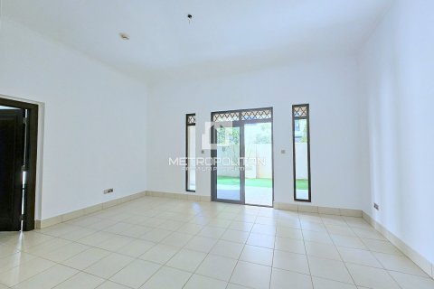 Apartamento en venta en Old Town, Dubai, EAU 1 dormitorio, 182 m2 № 592982 - foto 2